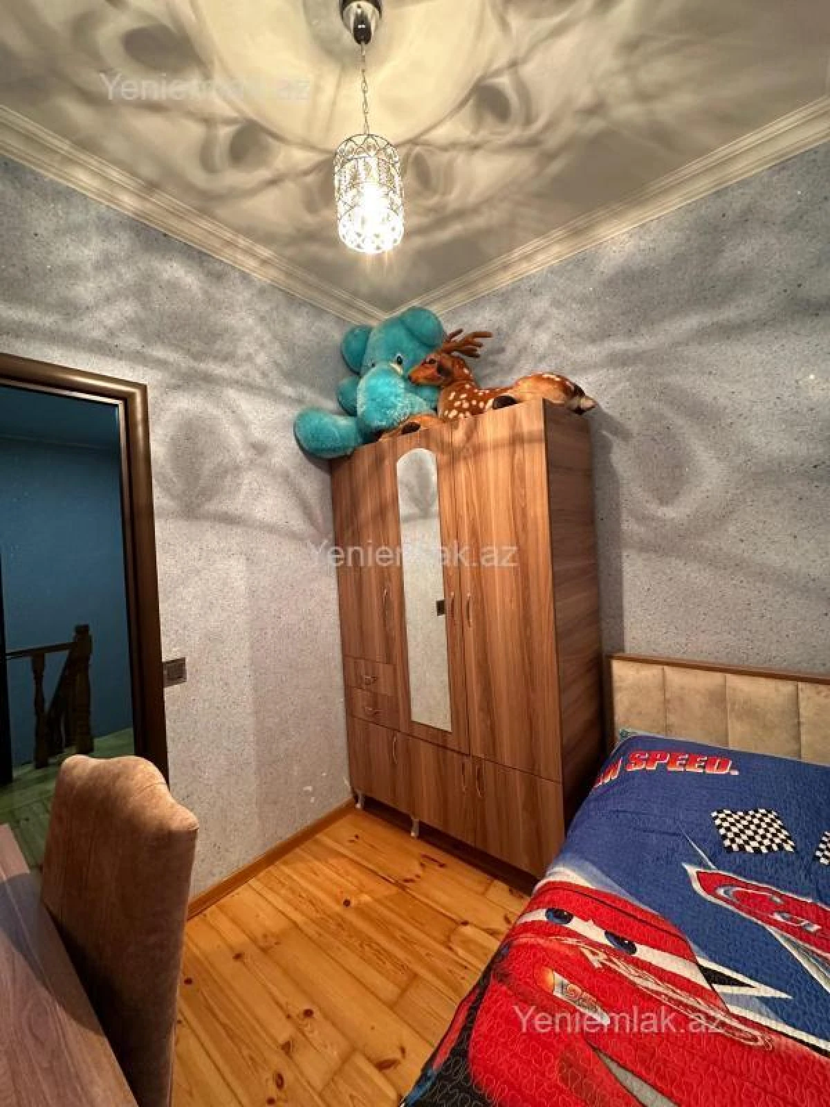 Satılır 5 otaqlı həyət evi 220 m²