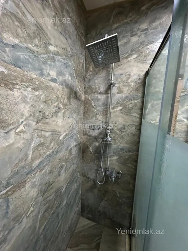 Satılır 2 otaqlı yeni tikili 78 m²