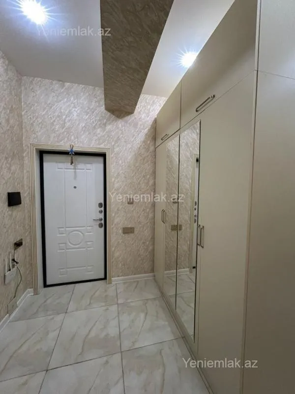 Satılır 2 otaqlı yeni tikili 78 m²