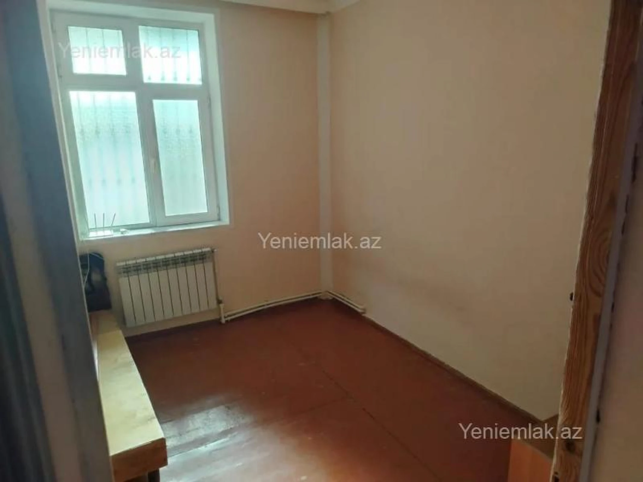 Satılır 3 otaqlı köhnə tikili 70 m²