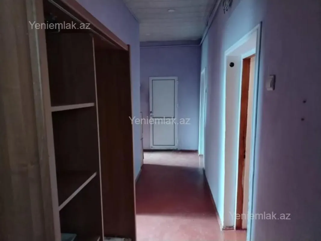 Satılır 3 otaqlı köhnə tikili 70 m²