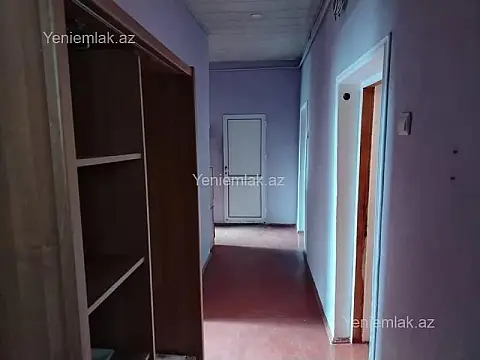 Satılır 3 otaqlı köhnə tikili 70 m²