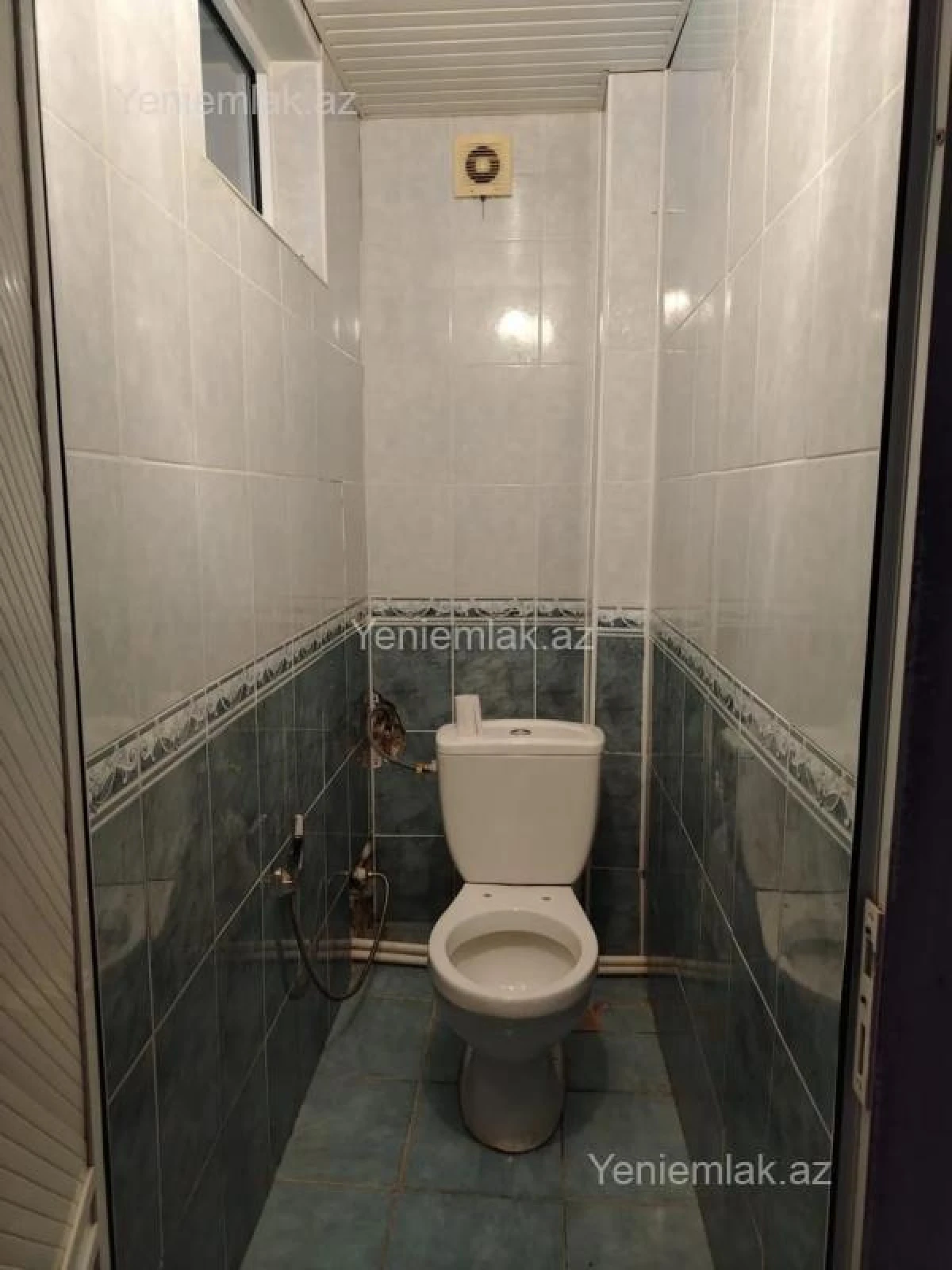 Satılır 3 otaqlı köhnə tikili 70 m²