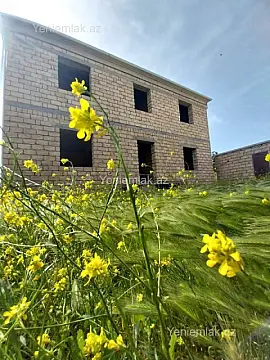 Satılır 6 otaqlı həyət evi 300 m² — Sumqayıt 6 otaq 300.00 m²