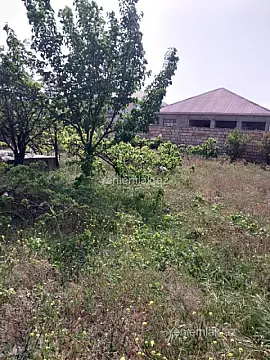 Satılır 6 otaqlı həyət evi 300 m²