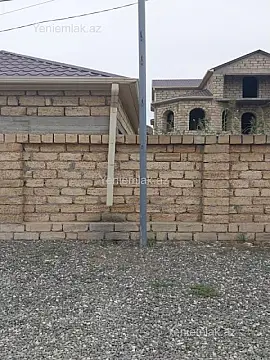 Satılır 8 otaqlı həyət evi 570 m²