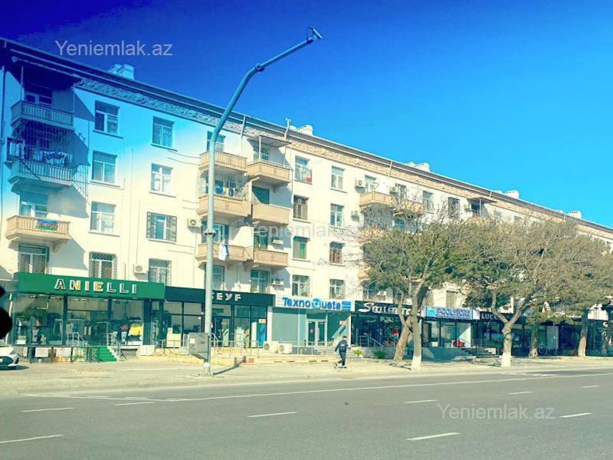 Satılır 1 otaqlı köhnə tikili 40 m²