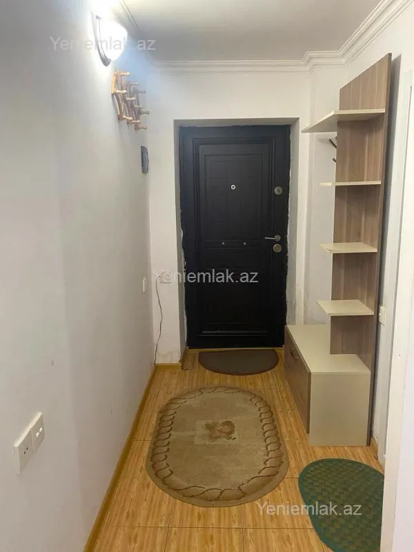 Satılır 1 otaqlı köhnə tikili 40 m²