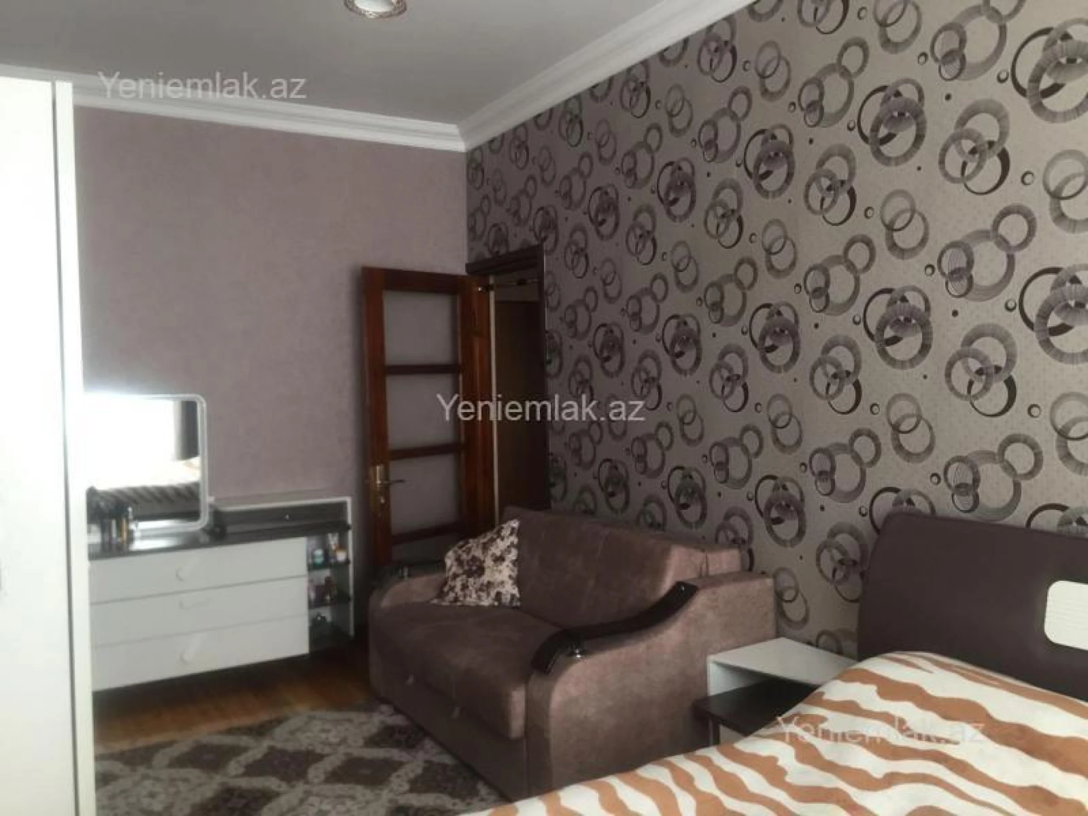 Satılır 3 otaqlı yeni tikili 110 m²