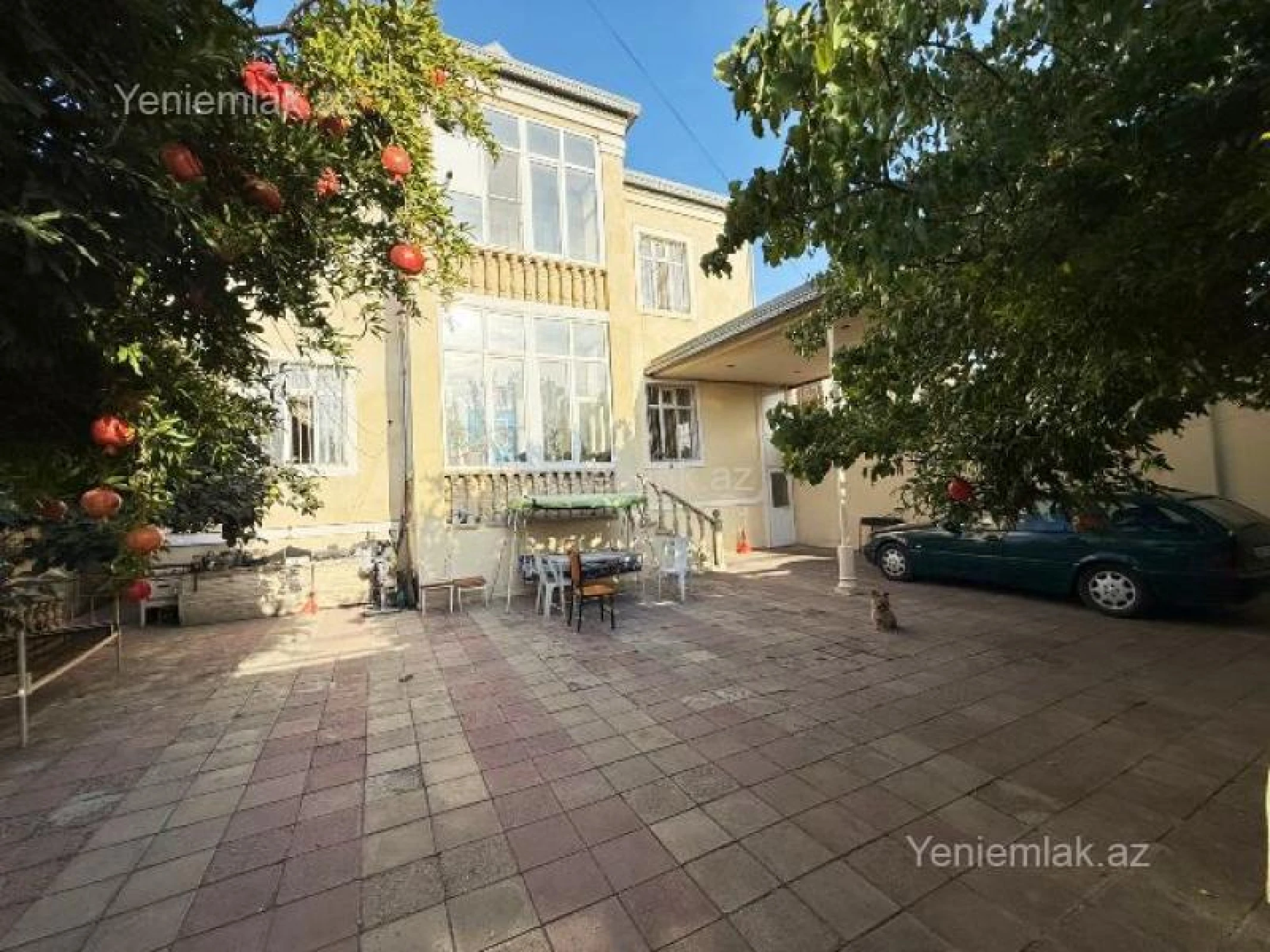 Satılır 5 otaqlı həyət evi 200 m²
