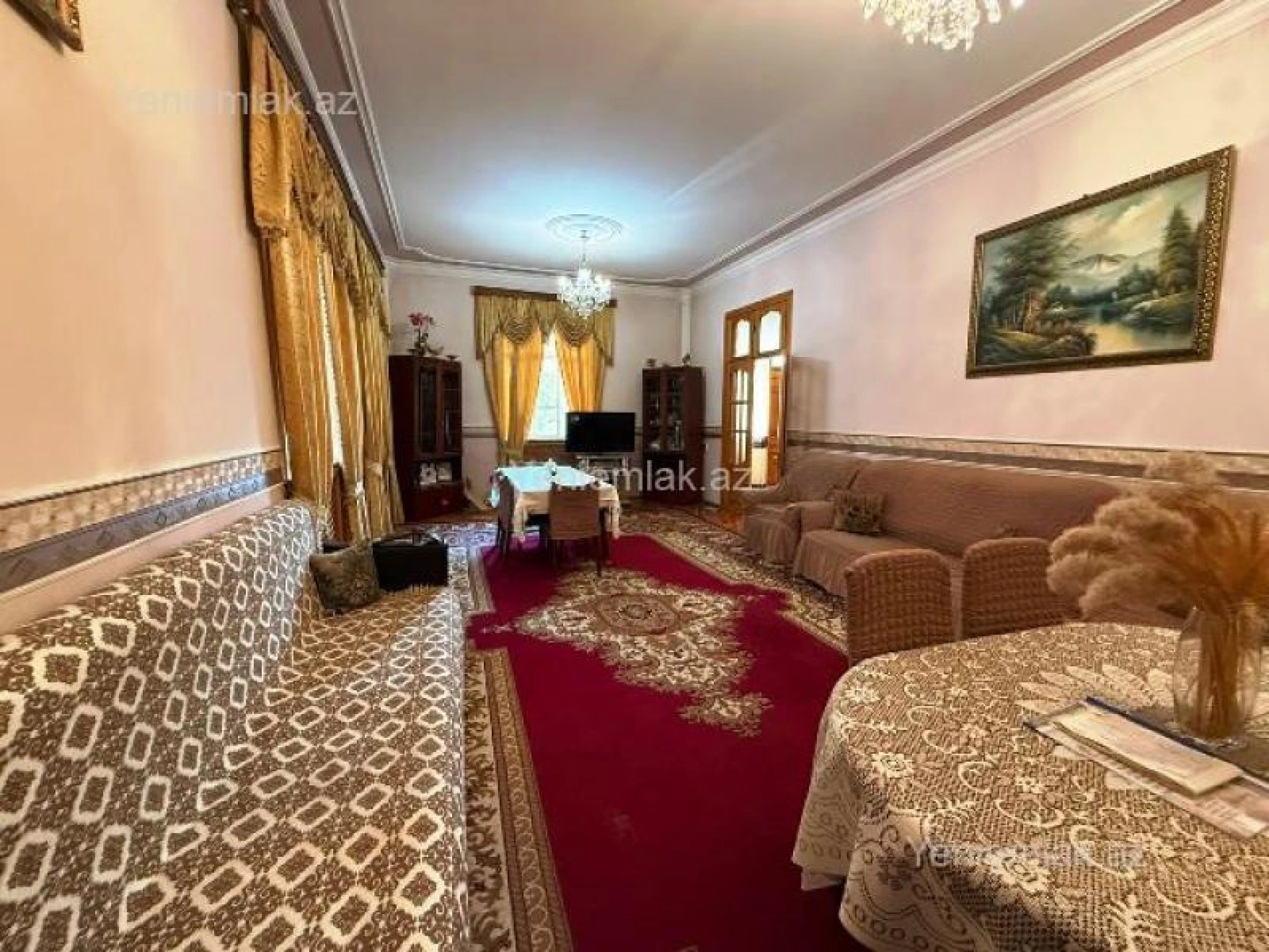 Satılır 5 otaqlı həyət evi 200 m²