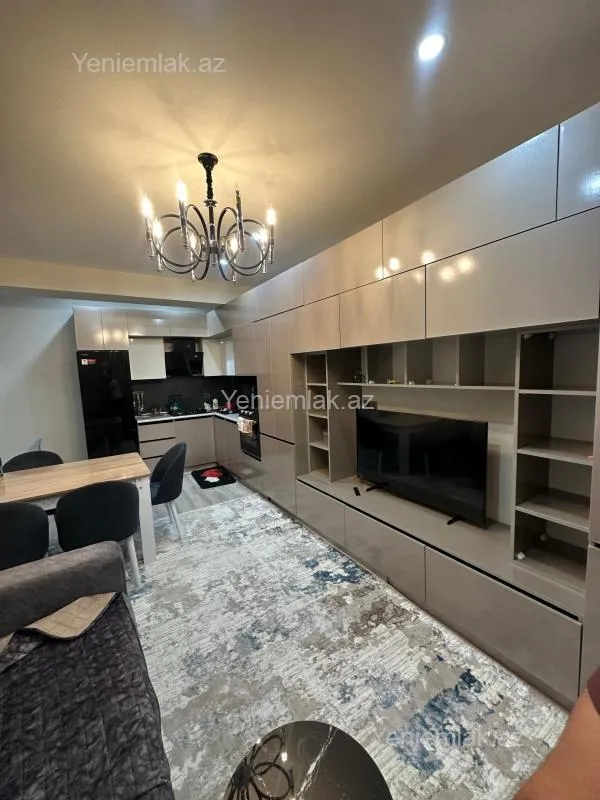 Satılır 3 otaqlı yeni tikili 105 m²