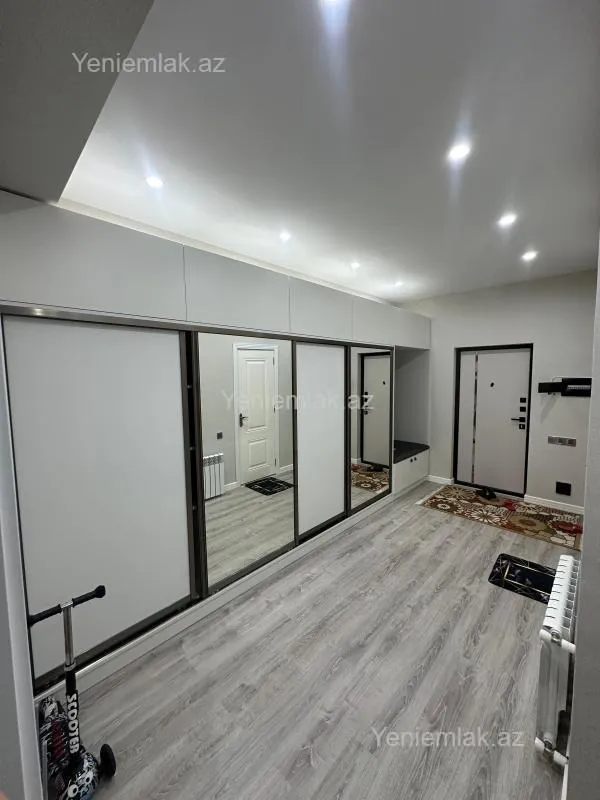 Satılır 3 otaqlı yeni tikili 105 m²