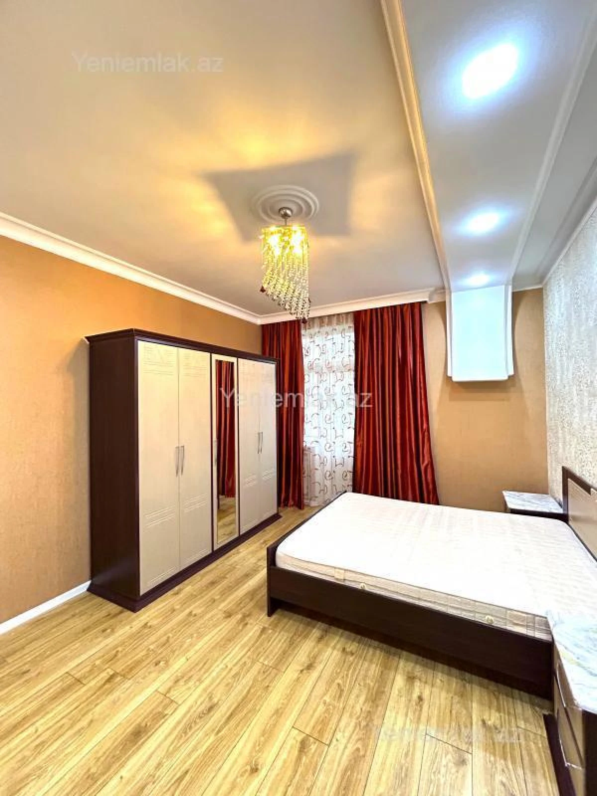 Satılır 3 otaqlı yeni tikili 110 m²