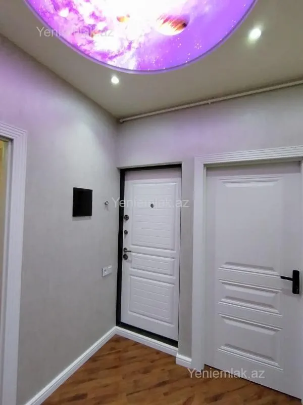 Satılır 2 otaqlı yeni tikili 60 m²