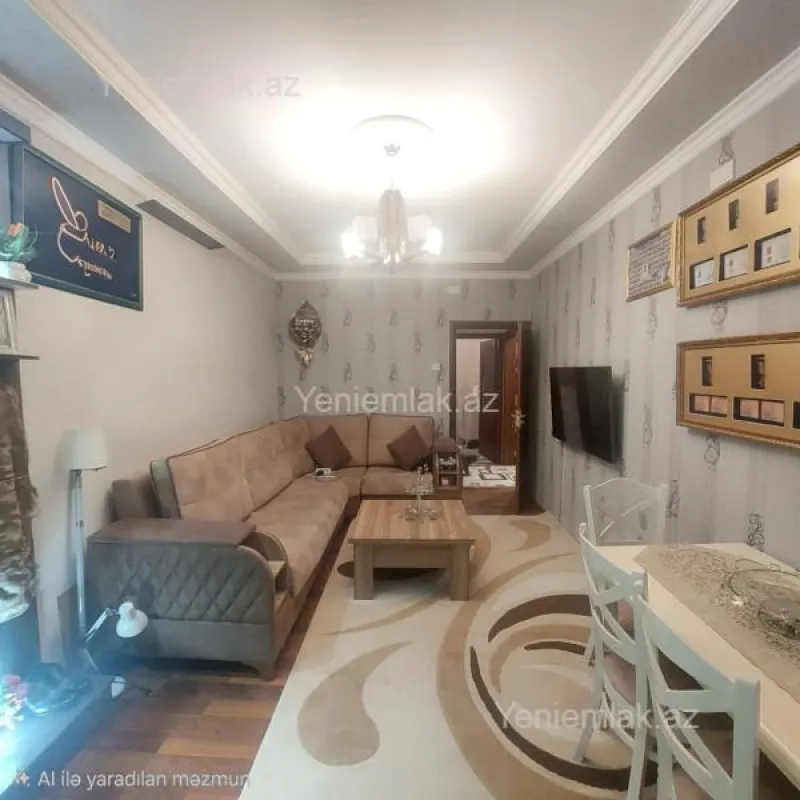 Satılır 2 otaqlı köhnə tikili 56 m²