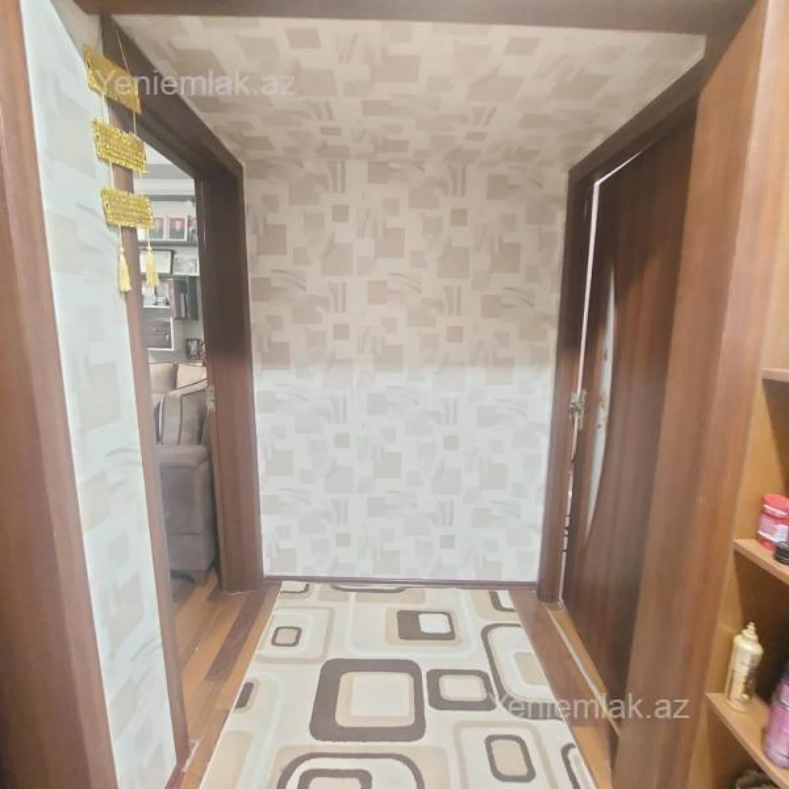 Satılır 2 otaqlı köhnə tikili 56 m²