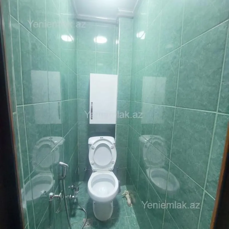 Satılır 2 otaqlı köhnə tikili 56 m²