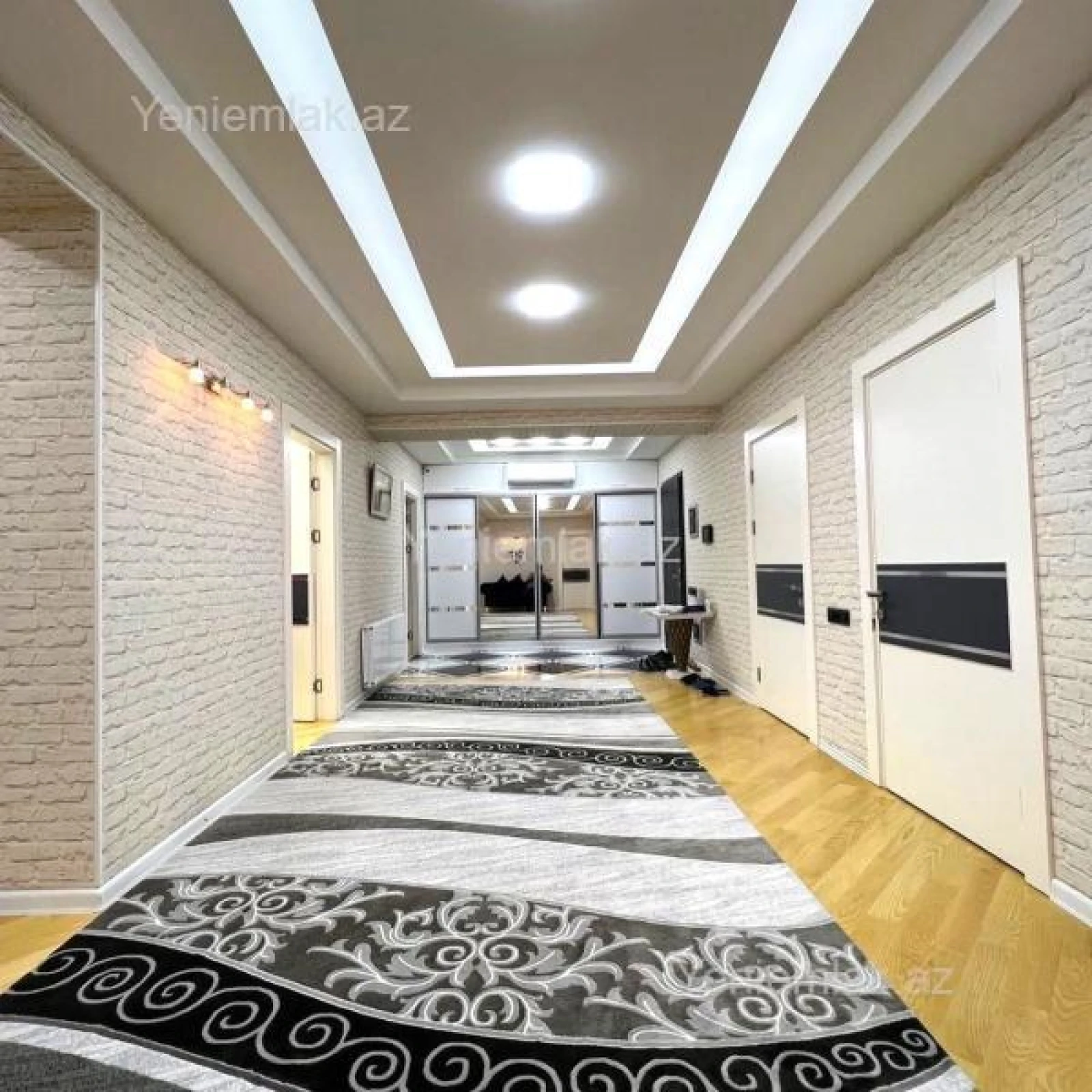 Satılır 5 otaqlı yeni tikili 230 m²