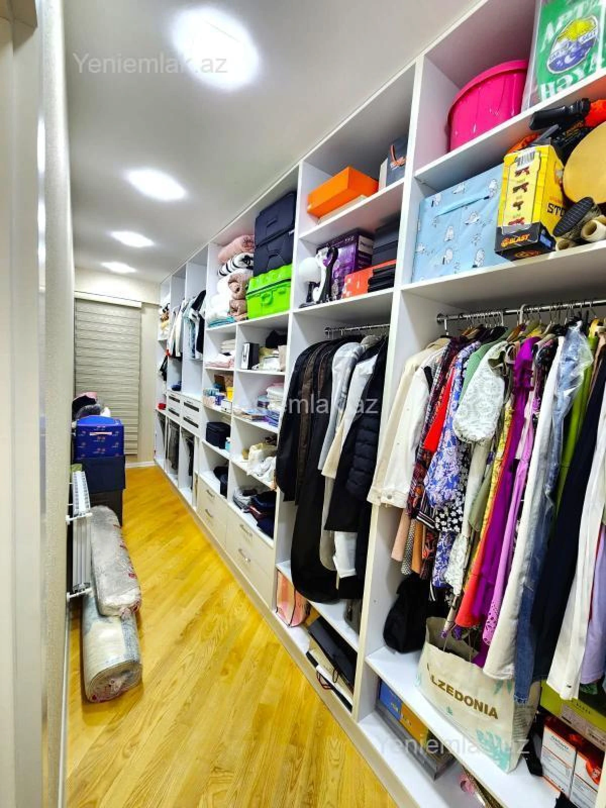 Satılır 5 otaqlı yeni tikili 230 m²