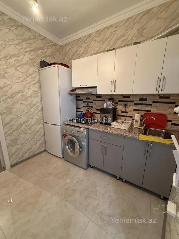 Satılır 2 otaqlı həyət evi 60 m²