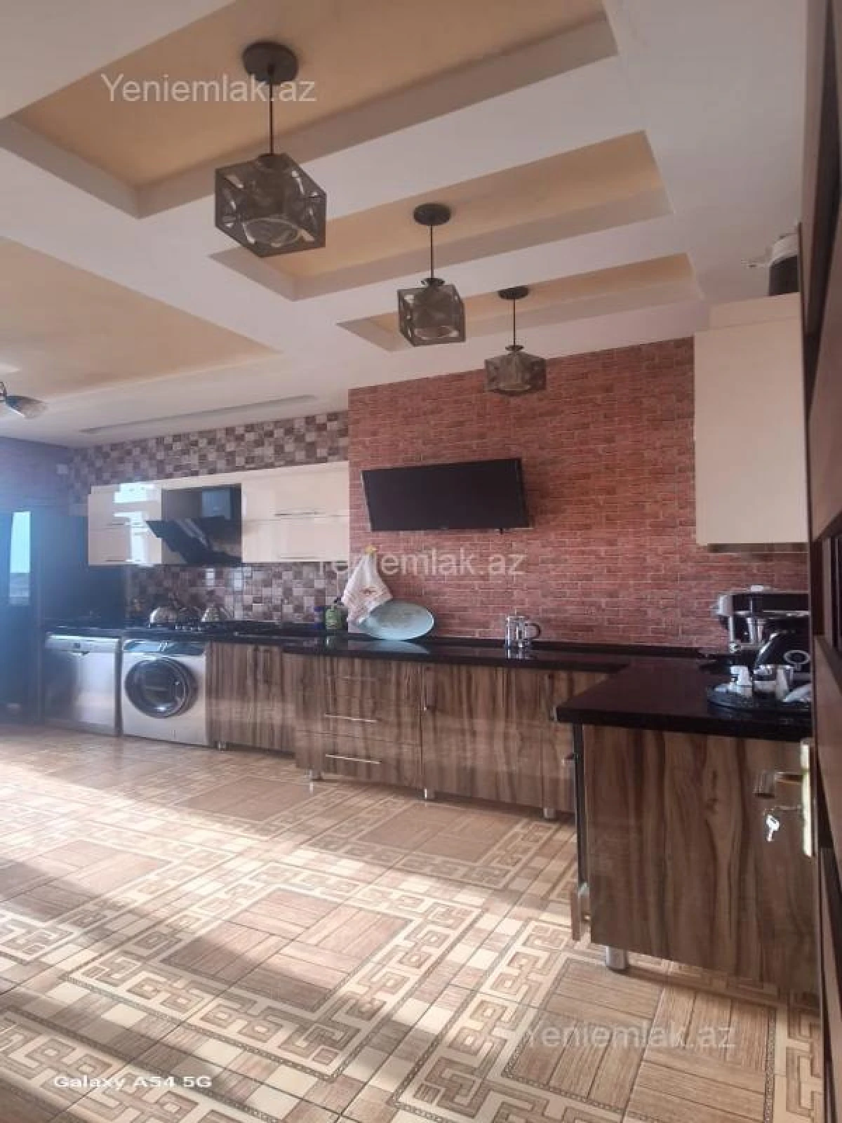 Satılır 3 otaqlı yeni tikili 126 m²