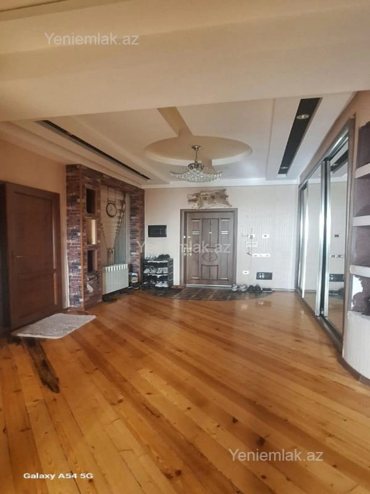 Satılır 3 otaqlı yeni tikili 126 m²