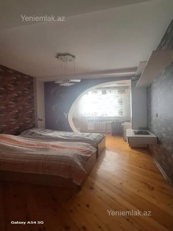 Satılır 3 otaqlı yeni tikili 126 m²