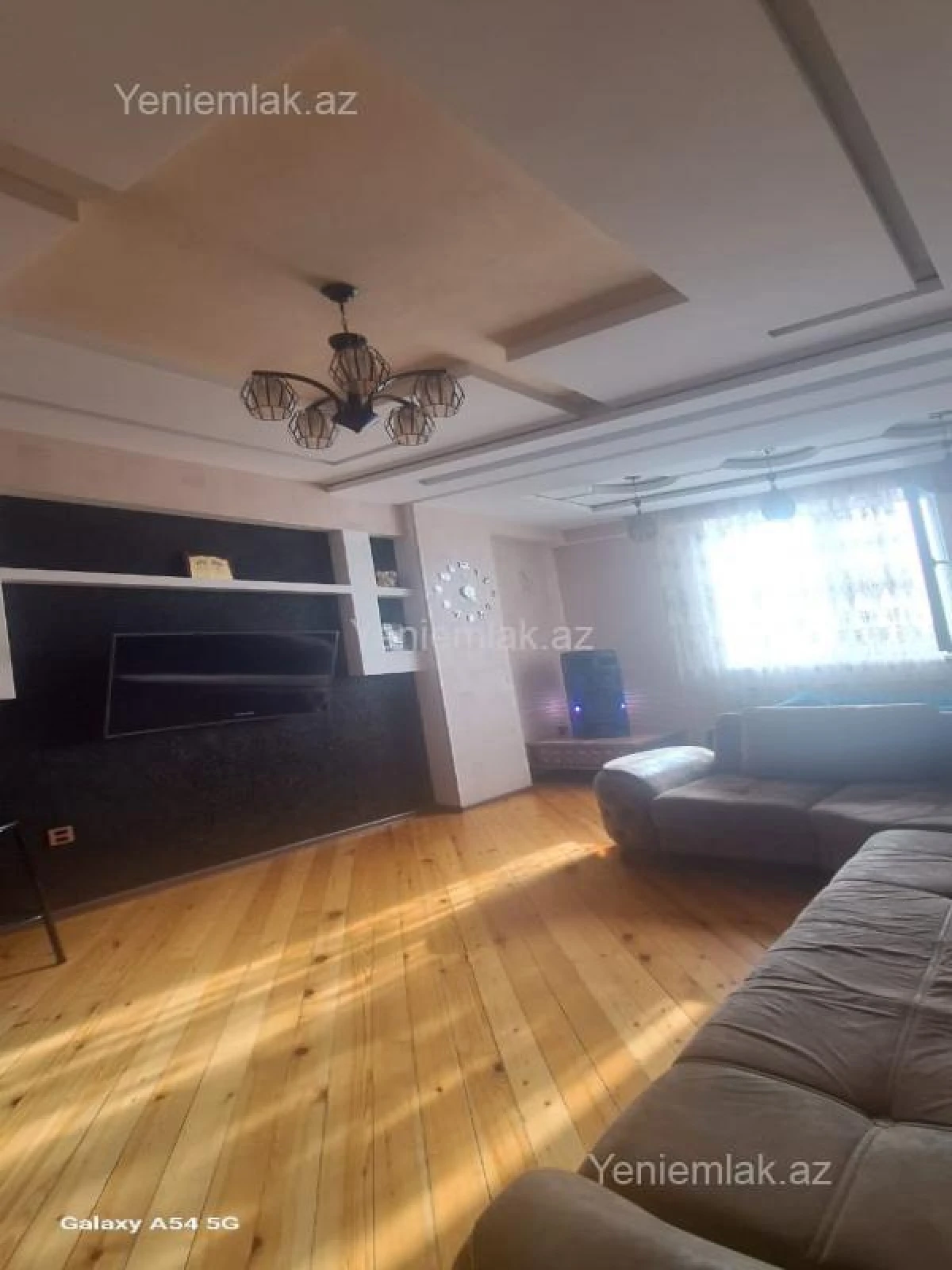 Satılır 3 otaqlı yeni tikili 126 m²