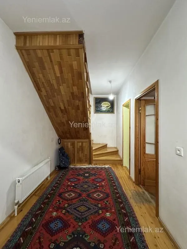 Satılır 4 otaqlı həyət evi 130 m²