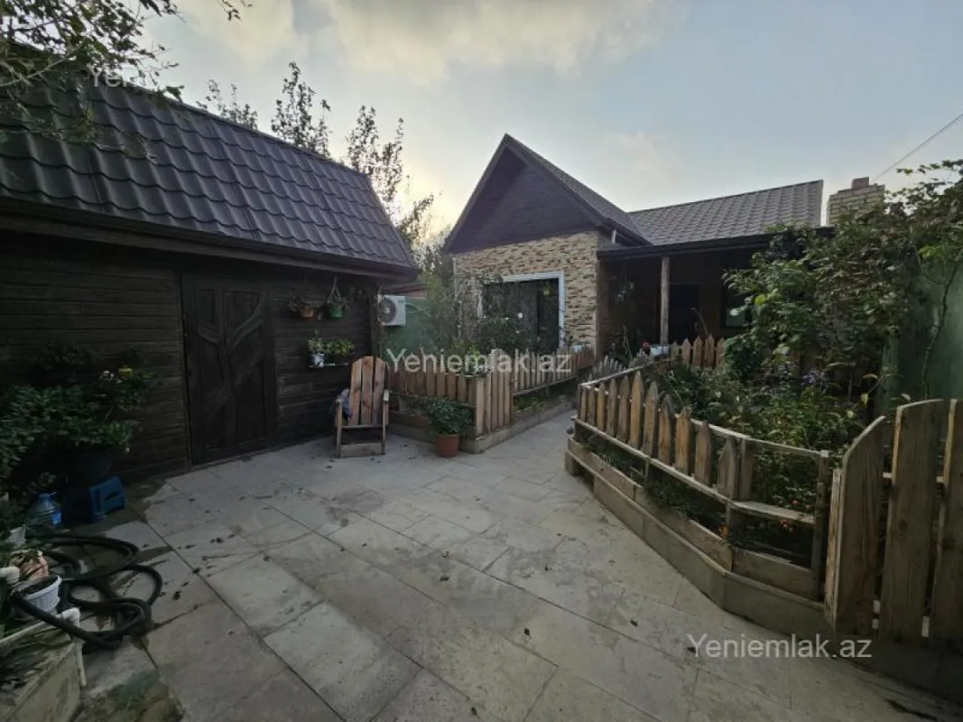 Satılır 3 otaqlı həyət evi 70 m²
