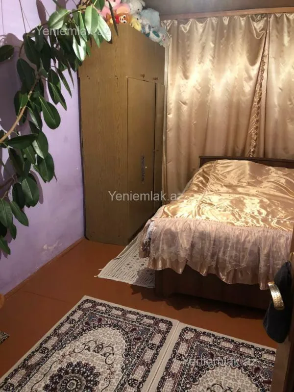 Satılır 3 otaqlı həyət evi 90 m²