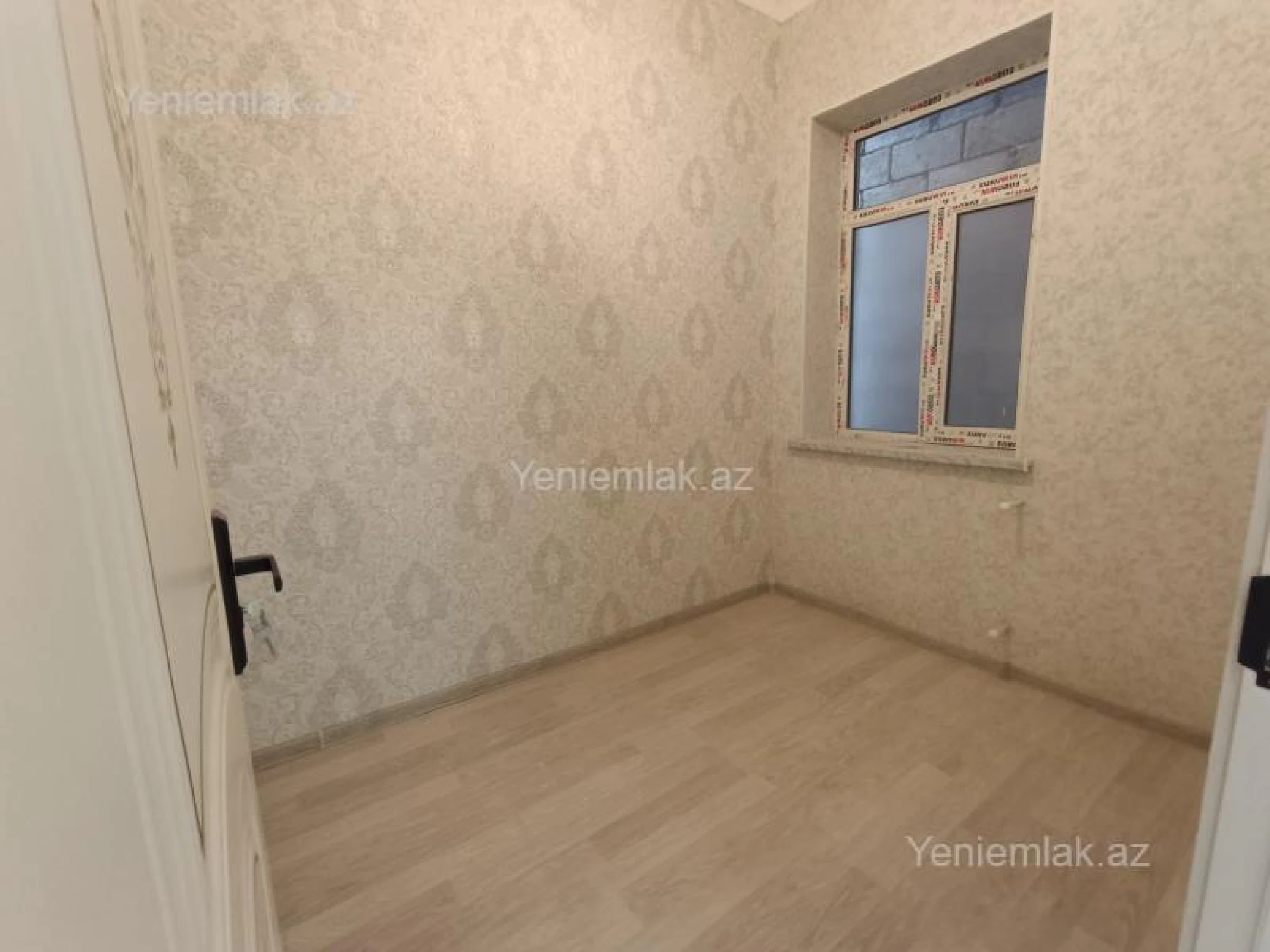Satılır 6 otaqlı həyət evi 130 m²