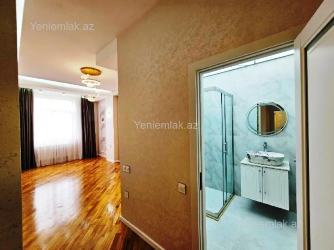 Satılır 3 otaqlı yeni tikili 126 m²