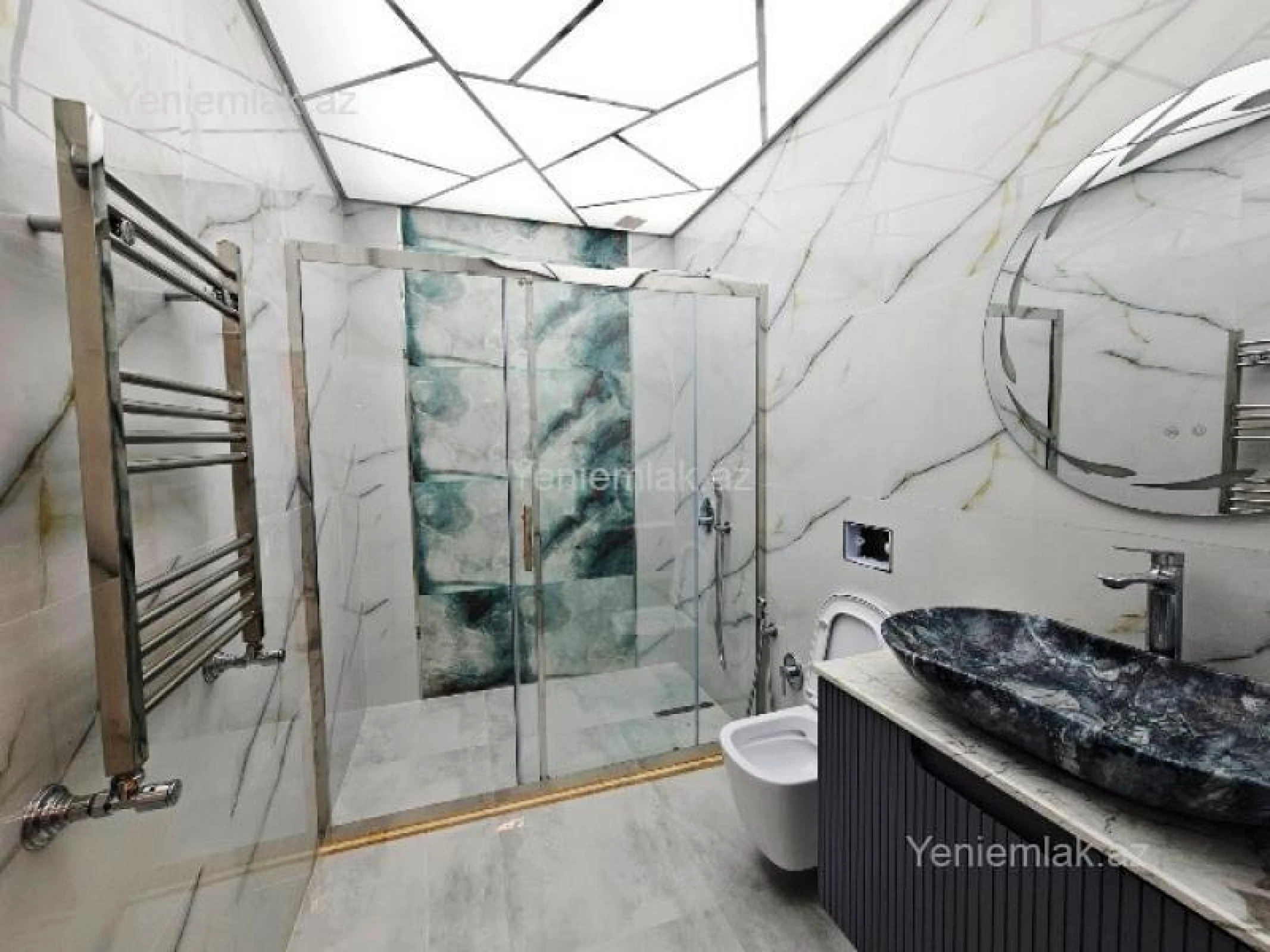 Satılır 3 otaqlı yeni tikili 126 m²