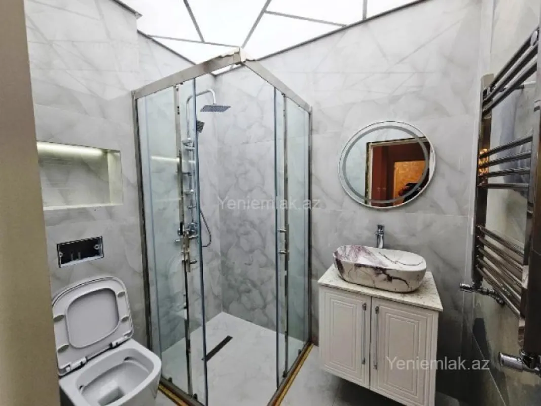 Satılır 3 otaqlı yeni tikili 126 m²