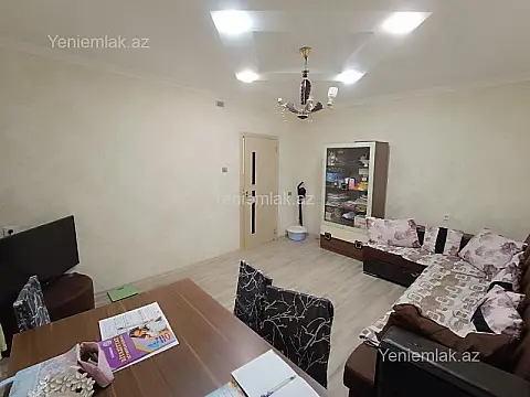 Satılır 3 otaqlı köhnə tikili 73 m²