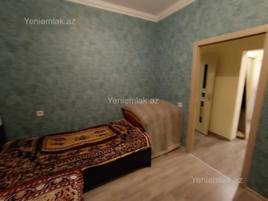 Satılır 3 otaqlı köhnə tikili 73 m²