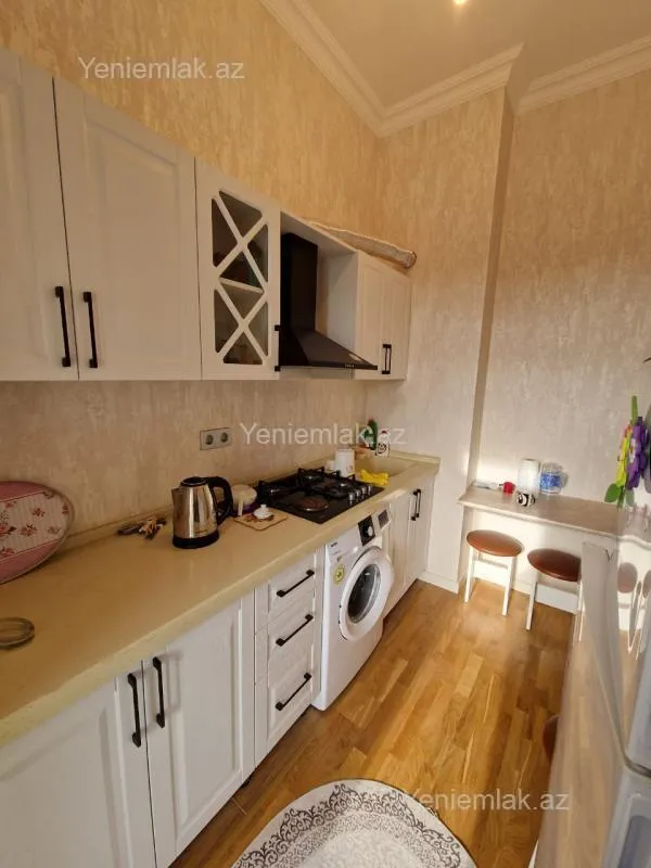 Satılır 3 otaqlı yeni tikili 62 m²