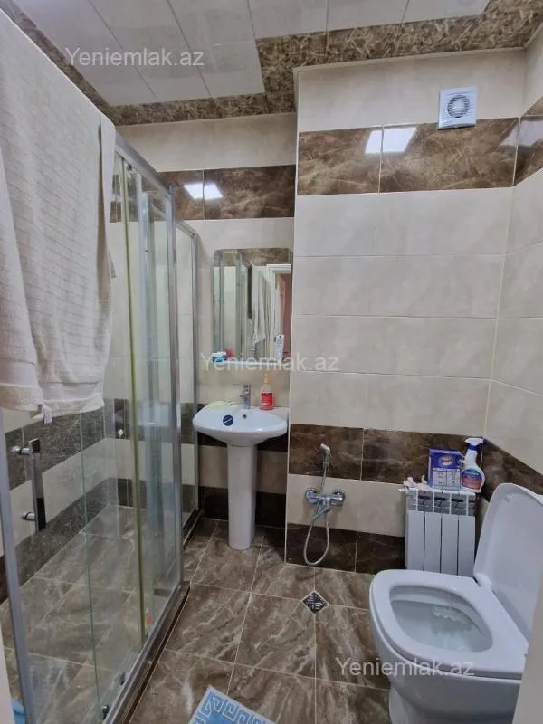 Satılır 3 otaqlı yeni tikili 62 m²