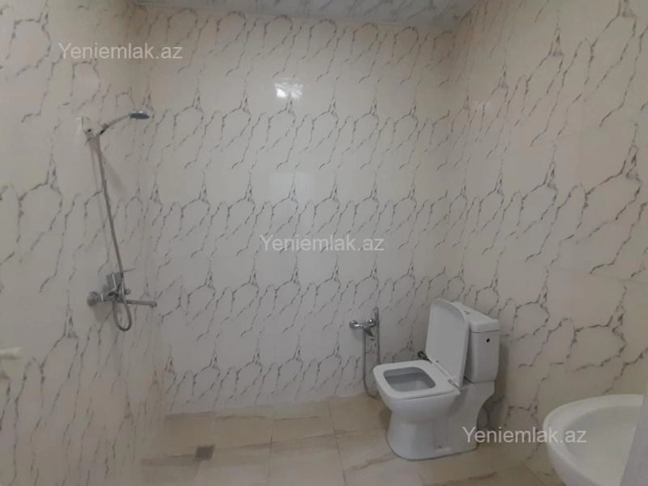 Satılır 2 otaqlı yeni tikili 50 m²