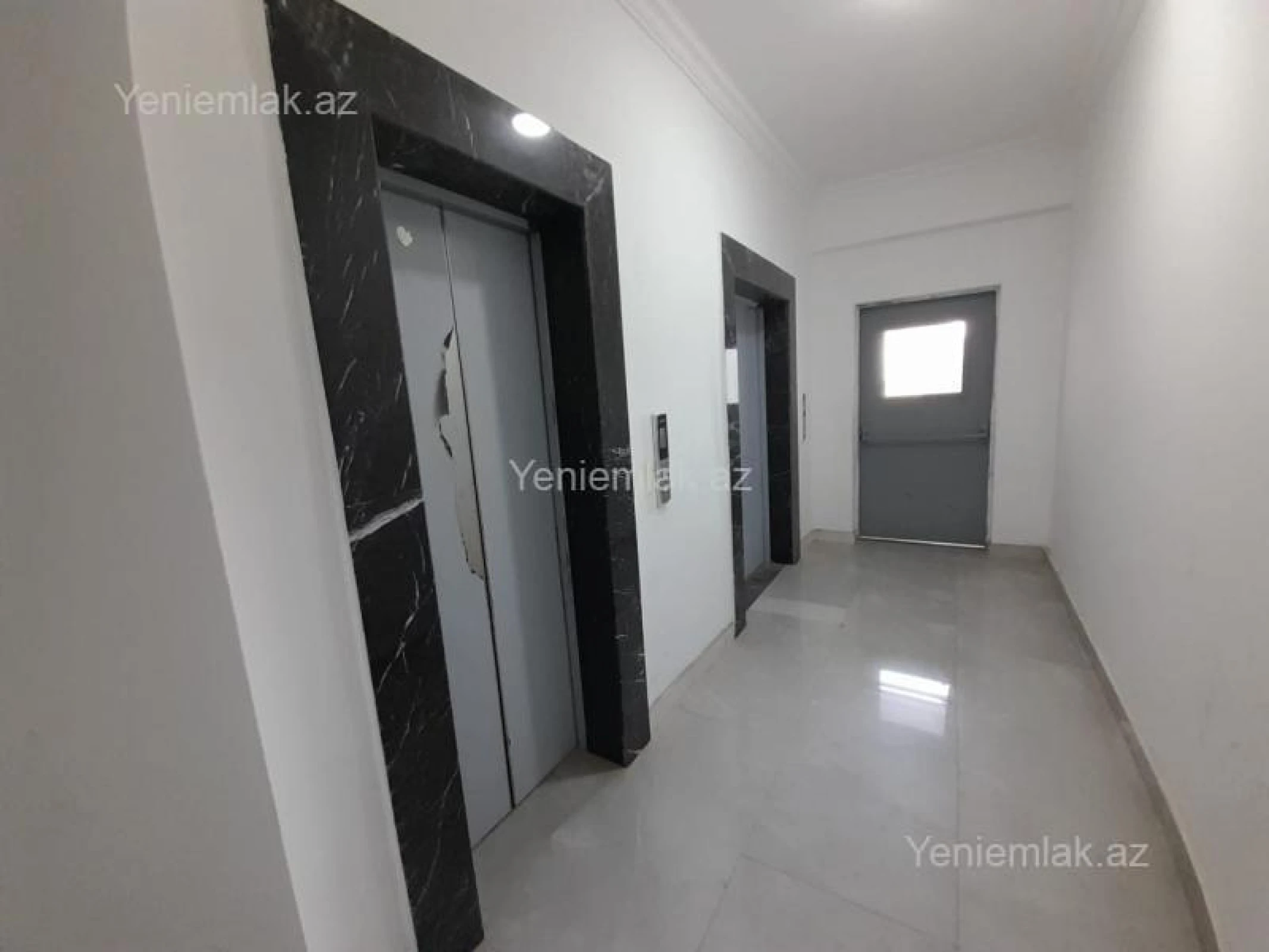 Satılır 2 otaqlı yeni tikili 50 m²