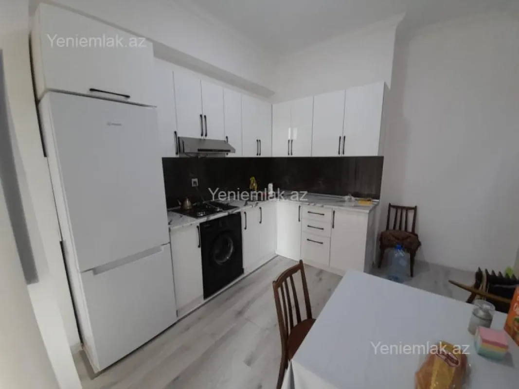 Satılır 2 otaqlı yeni tikili 50 m²