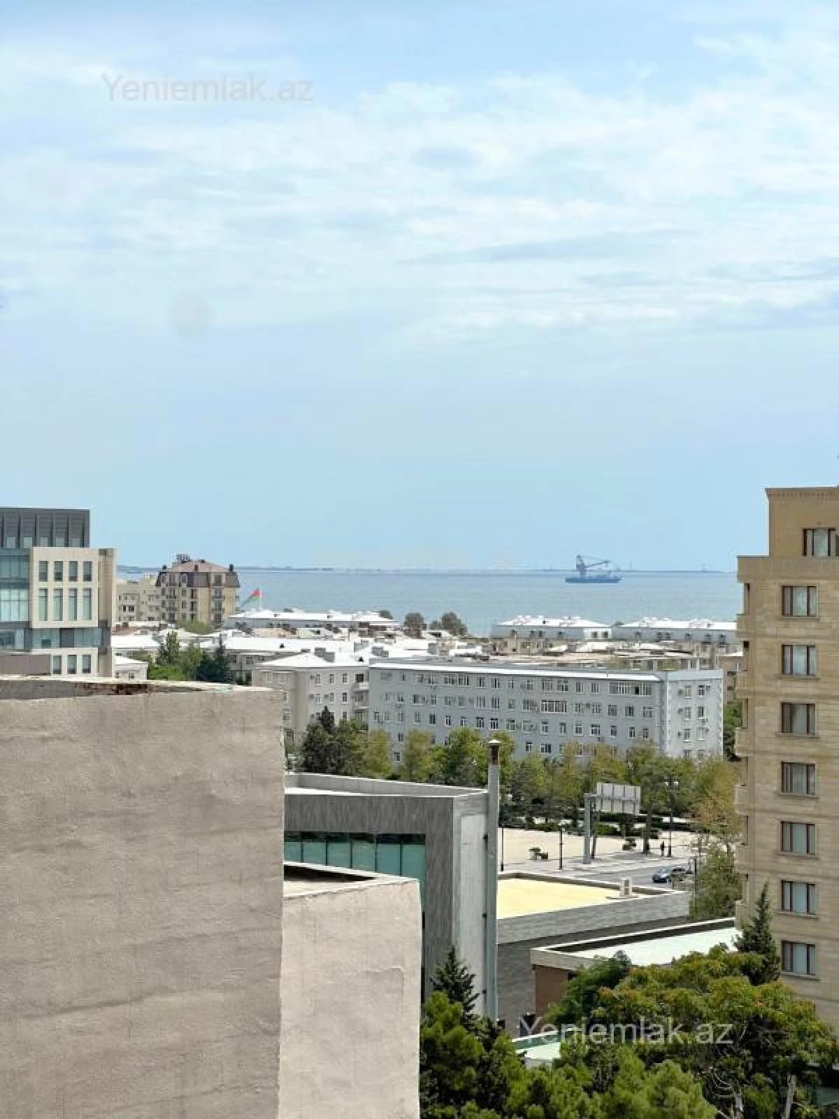 Satılır 3 otaqlı yeni tikili 170 m²