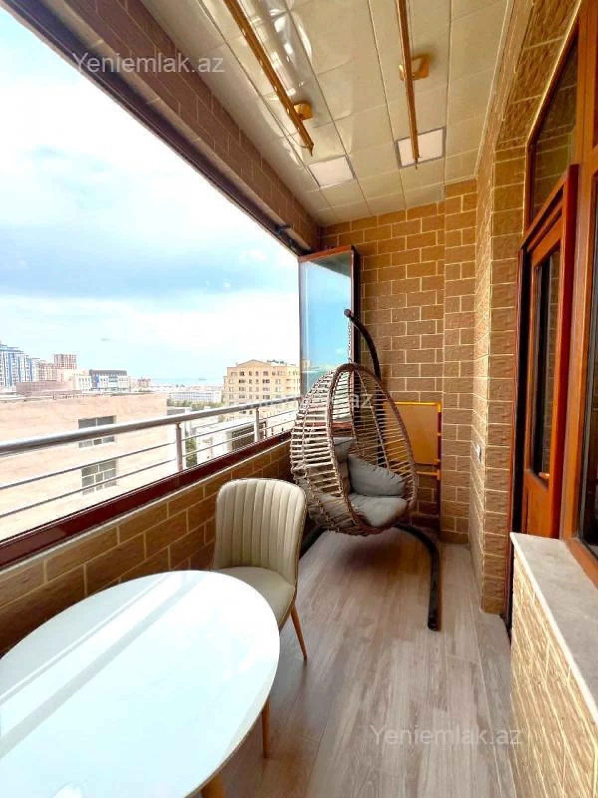 Satılır 3 otaqlı yeni tikili 170 m²