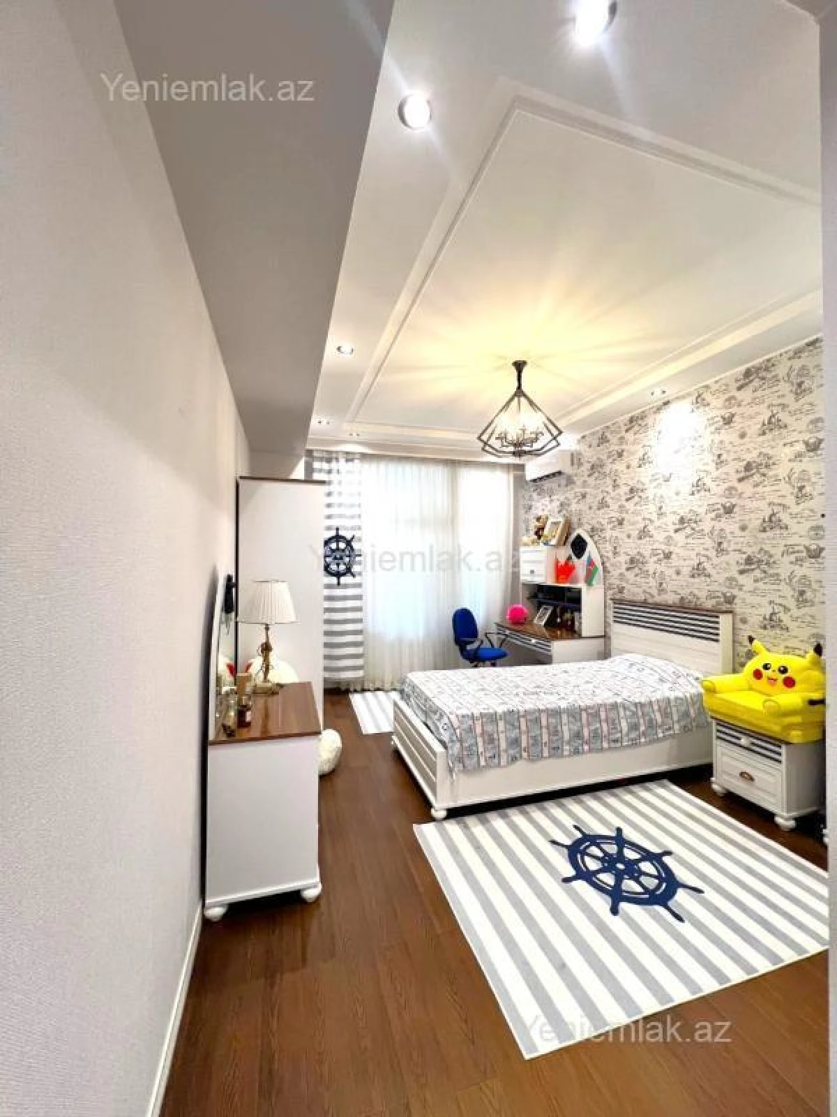 Satılır 3 otaqlı yeni tikili 170 m²