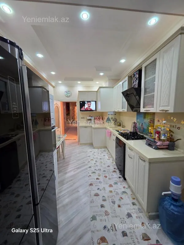 Satılır 2 otaqlı yeni tikili 85 m²