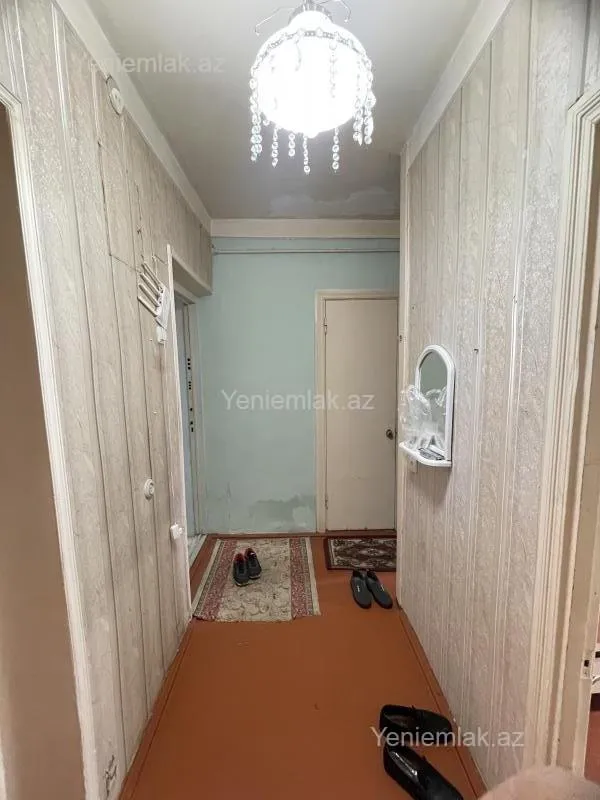 Satılır 2 otaqlı köhnə tikili 50 m²