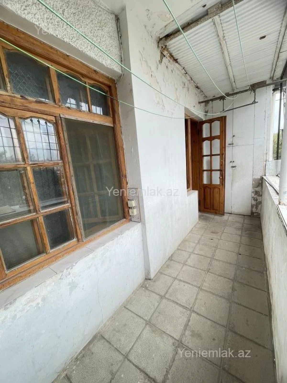 Satılır 2 otaqlı köhnə tikili 50 m²
