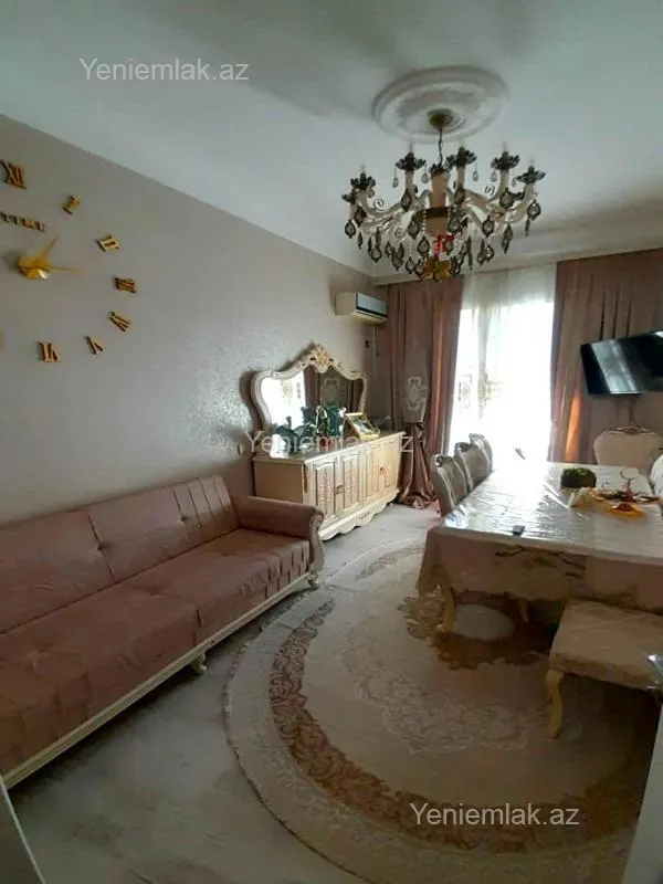 Satılır 3 otaqlı köhnə tikili 70 m²